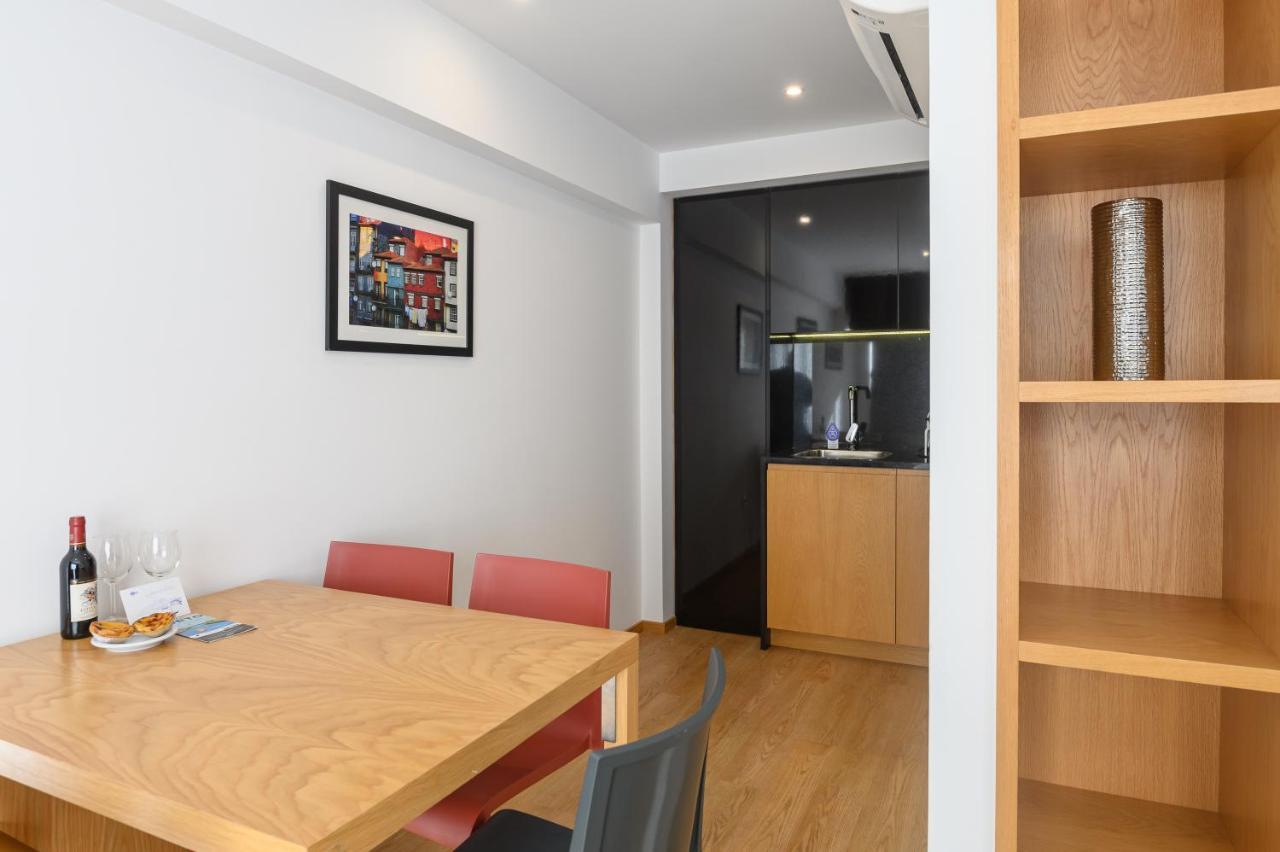Northern Star Apartment Porto Luaran gambar